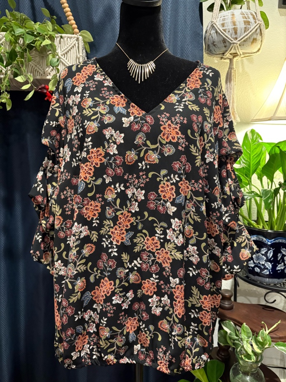 Vince Camuto Black Ruffle Sleeve Floral Blouse with Coral Accents